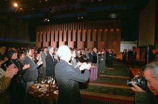 駅伝大会準優勝に拍手